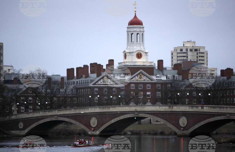 АПА: Харвард отстрани от длъжност австрийския биоматематик Мартин Новак заради "нова информация" за контактите му с Джефри Епстийн