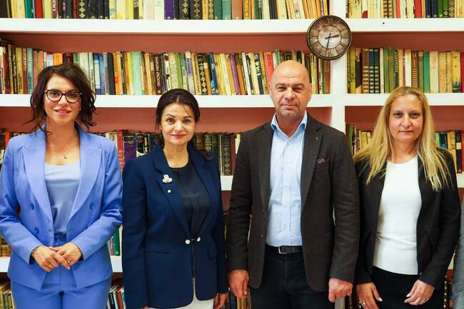 Място с мисия: Росица Кирова посети Комплекса за социални услуги “Олга Скобелева” в Пловдив