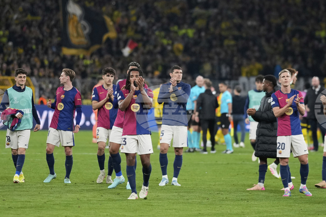 Дортмунд взе утешителна победа срещу Барселона, малко не достигна на Астън Вила за чудо срещу ПСЖ в Шампионска лига 