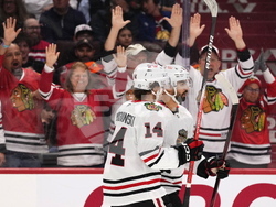 Blackhawks Senators Hockey