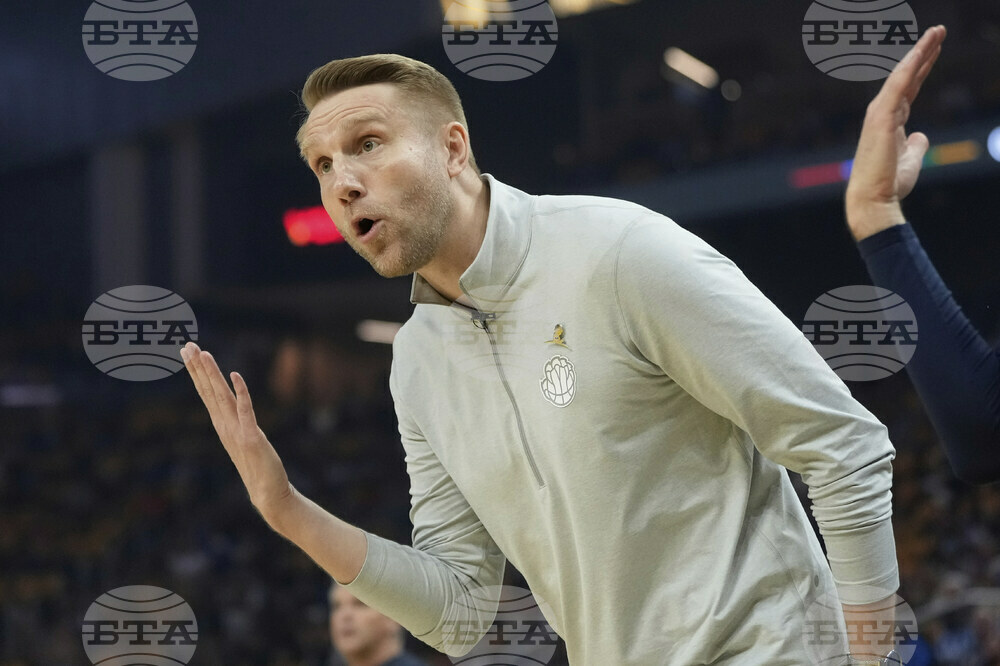 Grizzlies Warriors Basketball