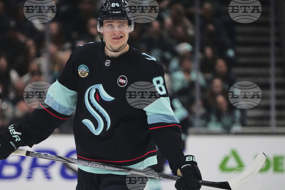 Финландският нападател Каапо Како подписа нов тригодишен договор със Сиатъл Кракън