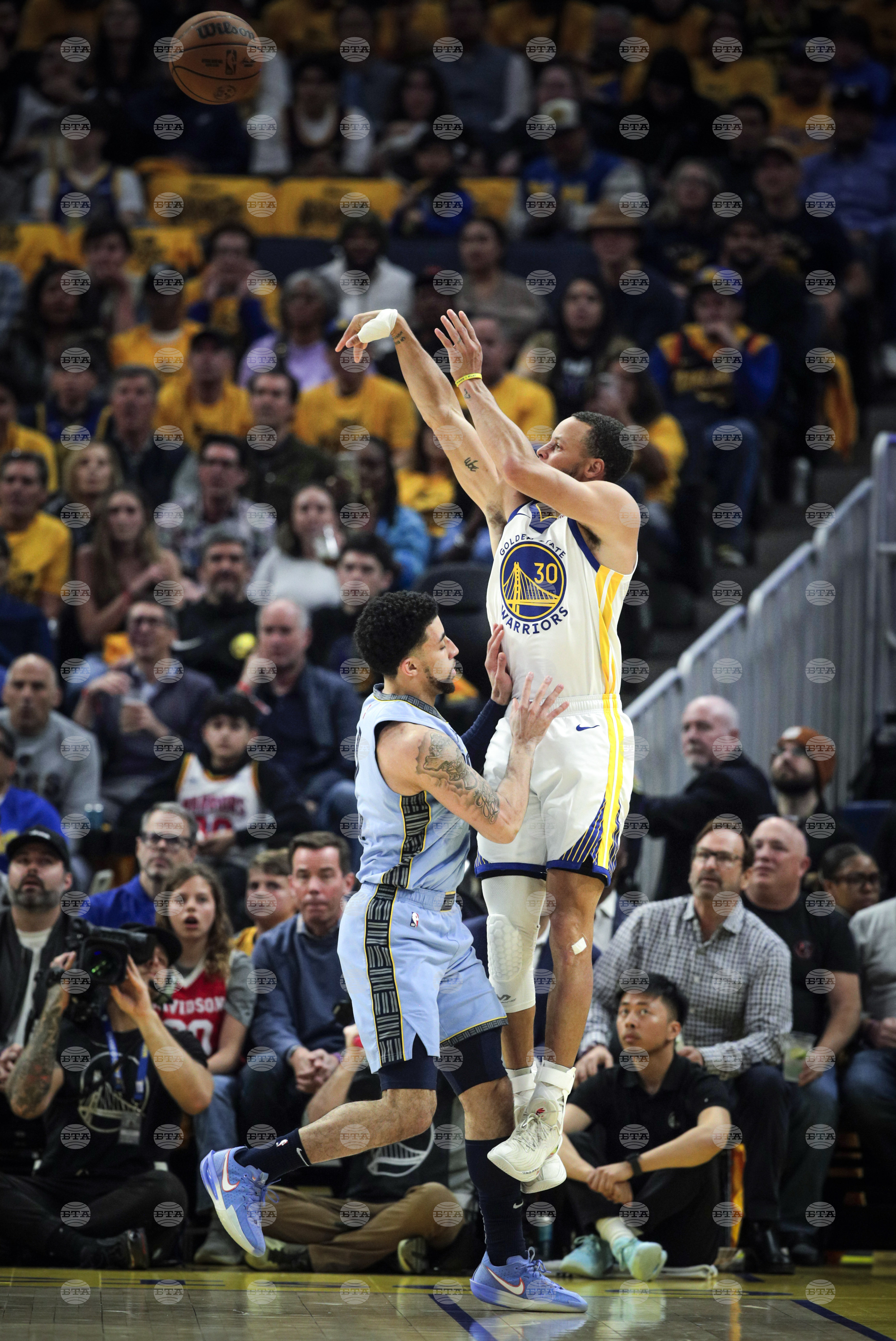 Grizzlies Warriors Basketball