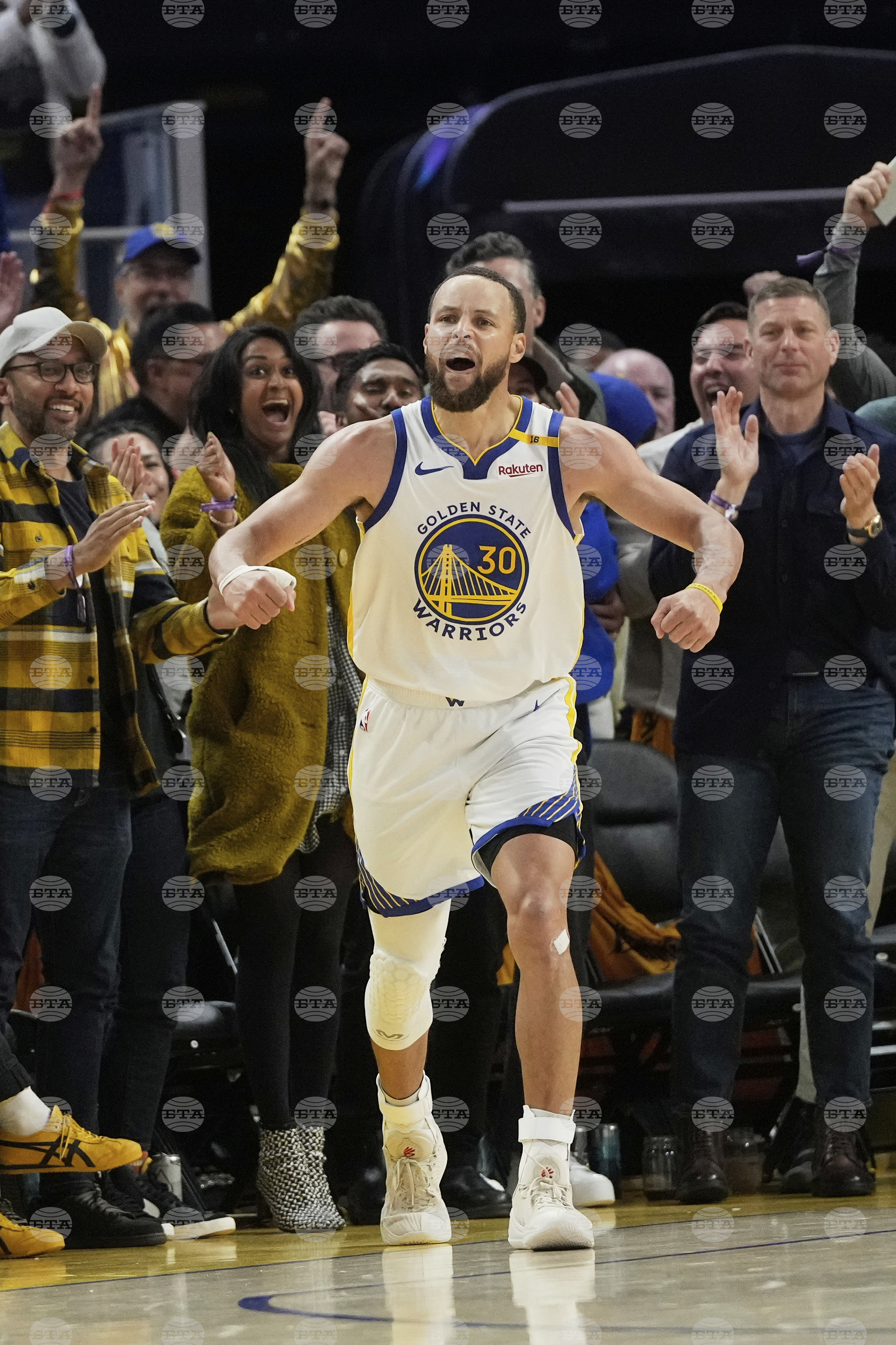 Grizzlies Warriors Basketball