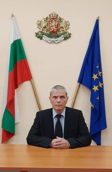 Областна администрация Добрич: Областният управител изпрати поздравителен адрес до председателите на съдилищата в област Добрич по повод Деня на Конституцията и юриста​