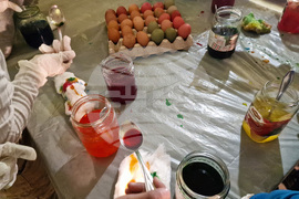 Самоков - Младежки дом - боядисване на яйца
