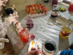 Самоков - Младежки дом - боядисване на яйца