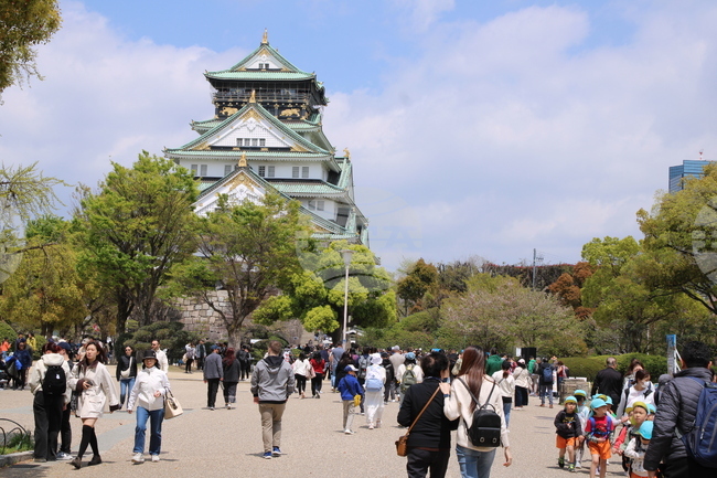 Япония - Замък на Осака - забележителност