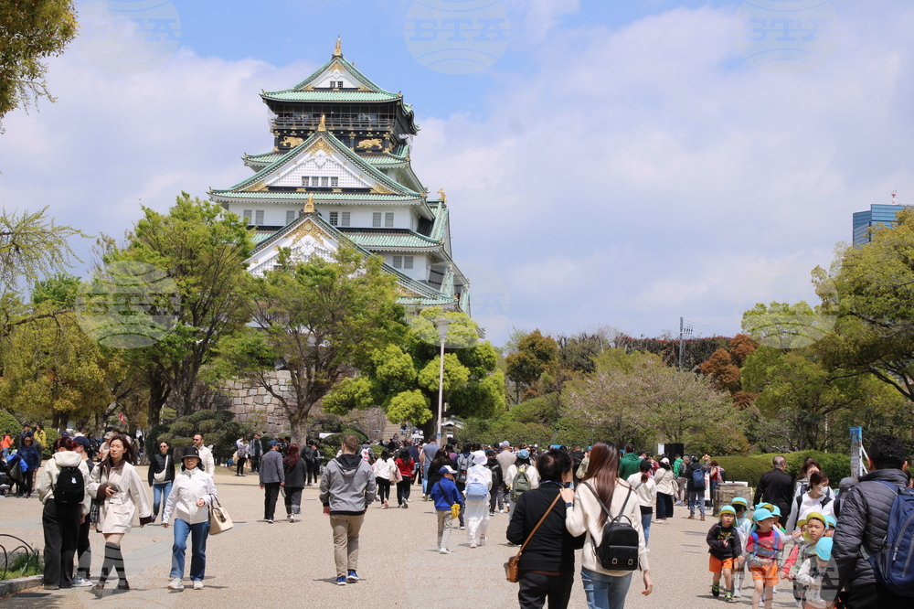 Япония - Замък на Осака - забележителност