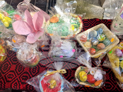 Пазарджик - благотворителен великденски базар 