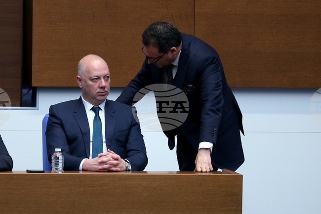 Second No-confidence Vote against Zhelyazkov Government to Be Held Thursday