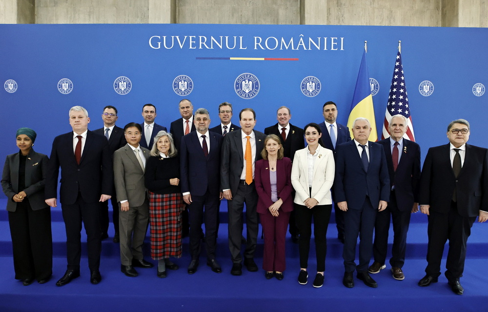 Румъния е заинтересована от укрепването на отличните двустранни отношения със САЩ, заяви премиерът Чолаку след среща с американски конгресмени