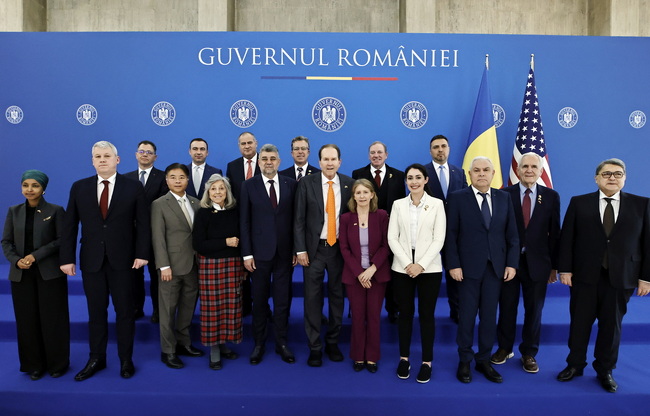 Румъния е заинтересована от укрепването на отличните двустранни отношения със САЩ, заяви премиерът Чолаку след среща с американски конгресмени