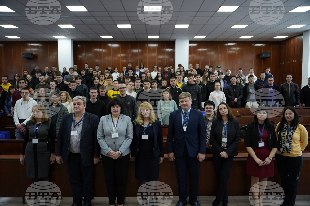 Техническият университет в София бе домакин на 41-вата Национална олимпиада по техническо чертане