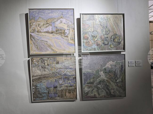 Изложба “Годишнини” е подредена в Художествената галерия в Добрич