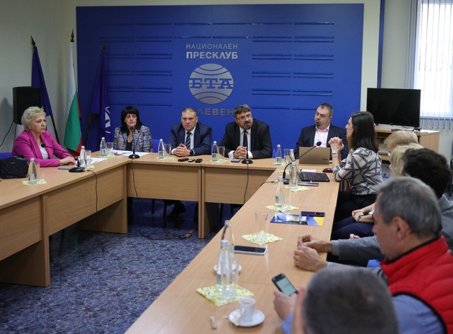 Местна конференция по проект „Европа на Балканите: Заедно чрез знание“ в Плевен