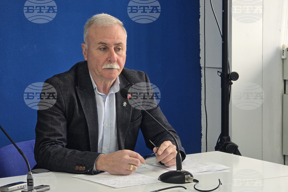 Национален пресклуба на БТА Ловеч - „Възраждане“ - Ден на розовата фланелка