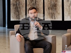 НДК представя „Салон на изкуствата“, снимки – Даниел Димитров/БТА