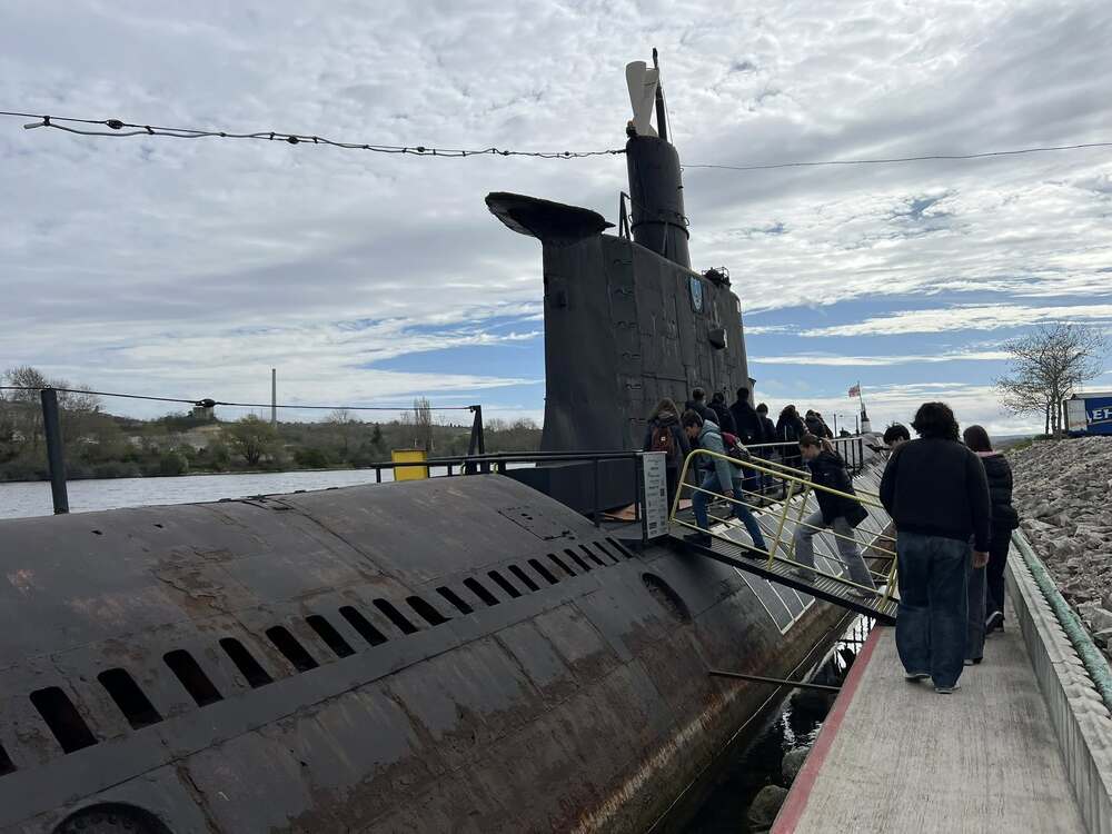 Ученици от училище „Аз Буки Веди” в Кьолн посетиха подводницата „Слава” в рамките на екскурзията „Чарът на Черноморието“