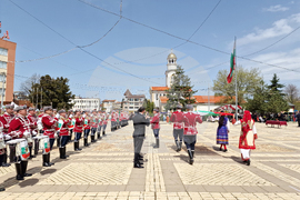 Елин Пелин - Румен Радев - инициатива „Младежки гвардейски отряди“