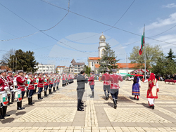Елин Пелин - Румен Радев - инициатива „Младежки гвардейски отряди“