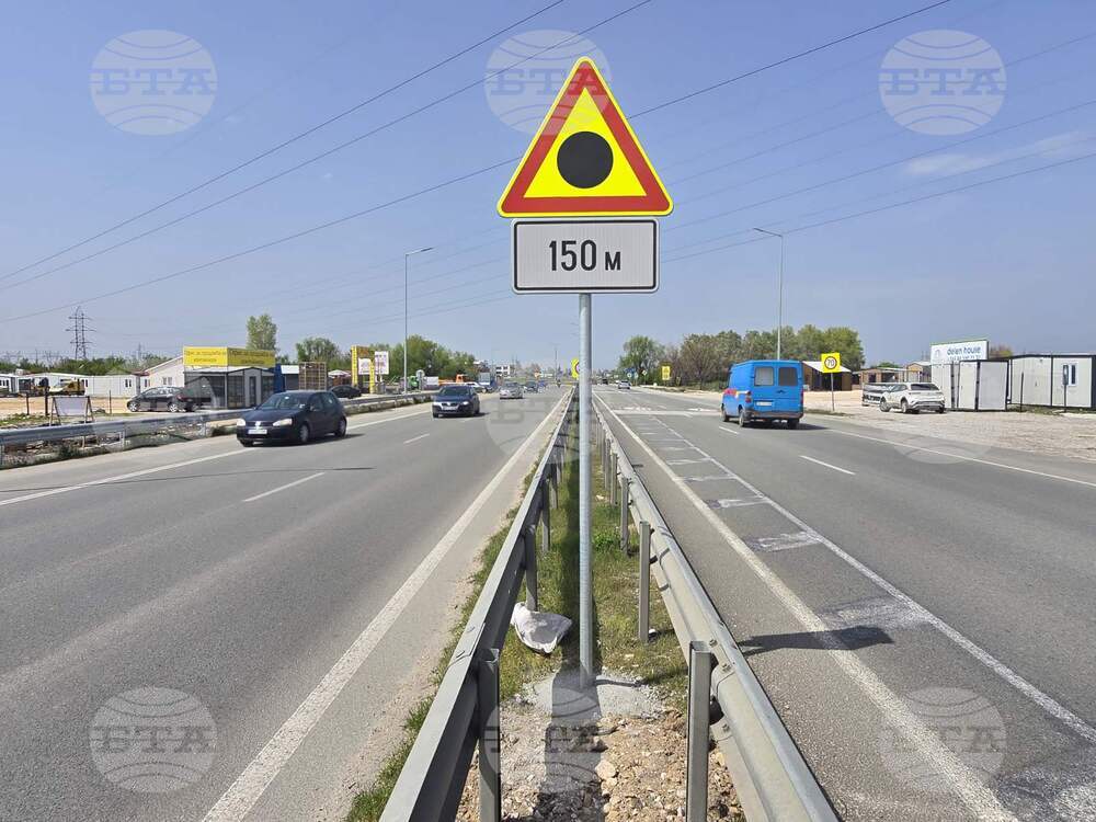 Поставиха нови 12 знака на пътя Пловдив-Асеновград, сочен за един от най-опасните в областта