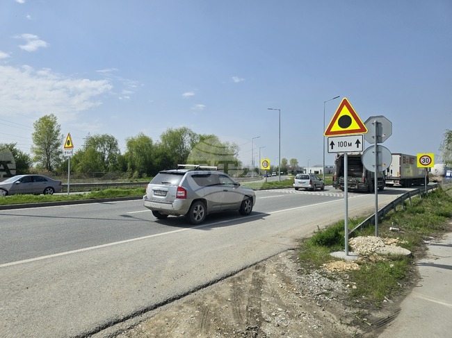 Пловдив - транспорт - пътни знаци