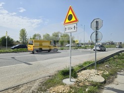 Пловдив - транспорт - пътни знаци