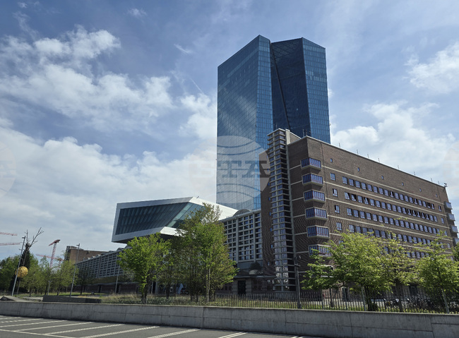 Референтни курсове на ЕЦБ