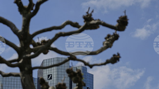 "Дойче банк“ отчита рекорден ръст на печалбата през 2025 г.