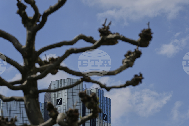 "Дойче банк“ отчита рекорден ръст на печалбата през 2025 г.