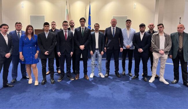 Станислав Стоянов: Младежите на “Възраждане” са бъдещето на България 