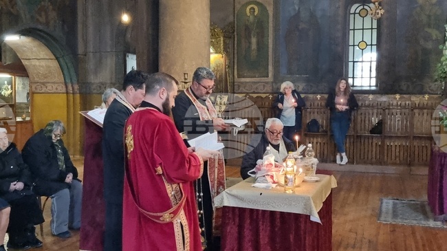 Враца -  тайнство Маслосвет 