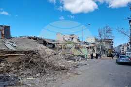 Турция - Нурдагъ - земетресение - разрушения 