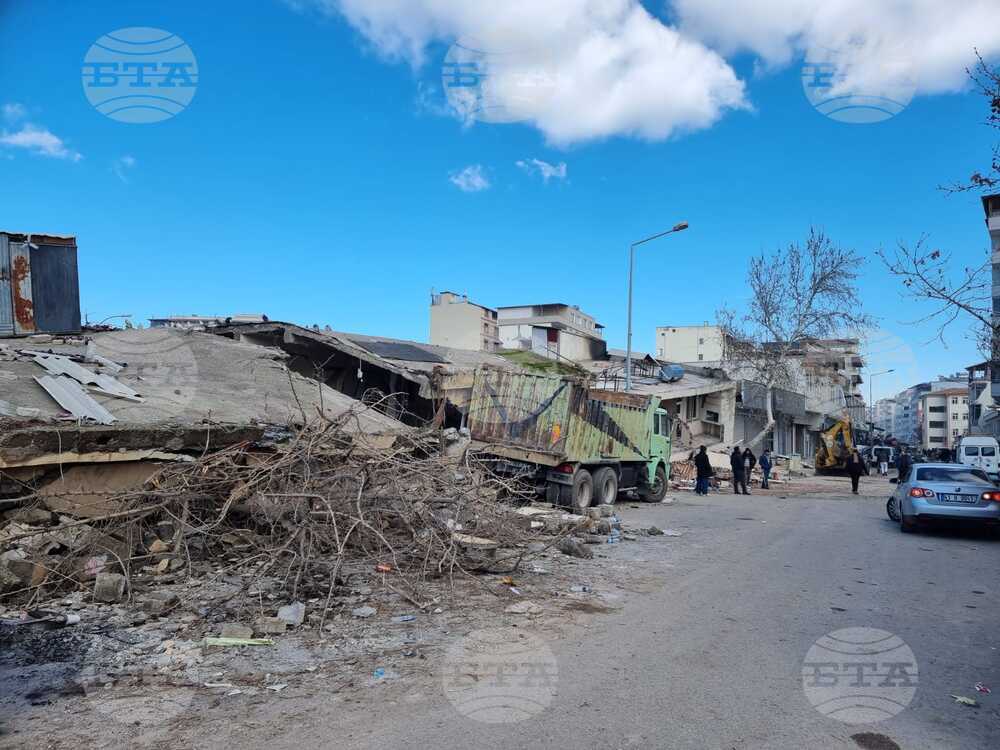 Турция - Нурдагъ - земетресение - разрушения 