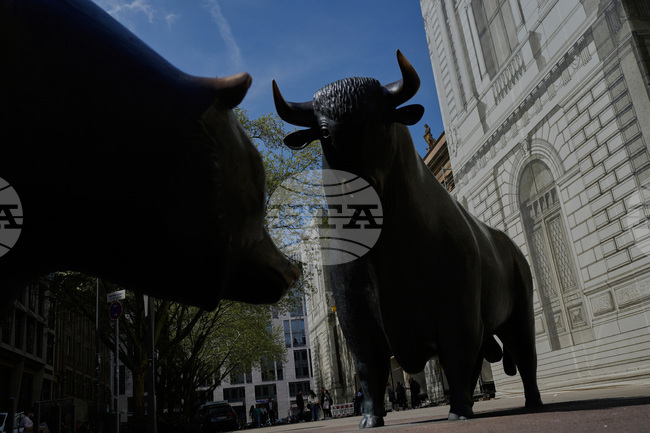 Европейските борси се движат разнопосочно в предобедната търговия в очакване на решението на УФР