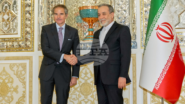 МААЕ прие резолюция, настояваща Иран да предостави пълен достъп и информация за ядрената си програма