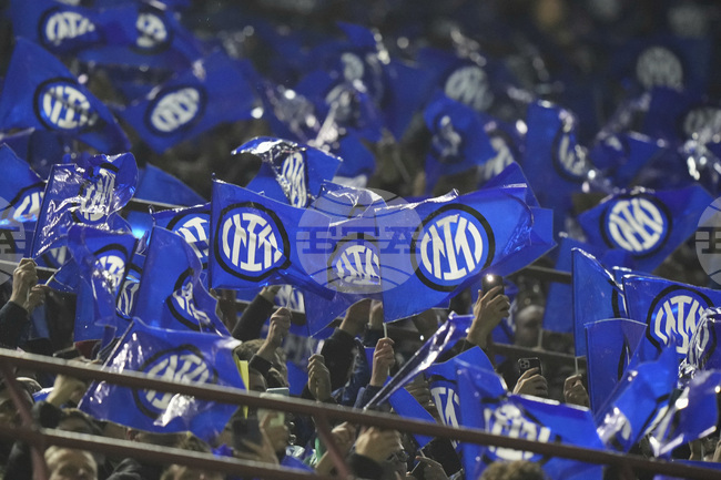 Над 70 хиляди привърженици на Интер чакат на опашка за билети за реванша с Барселона в Шампионската лига, очаква се рекорд по приходи