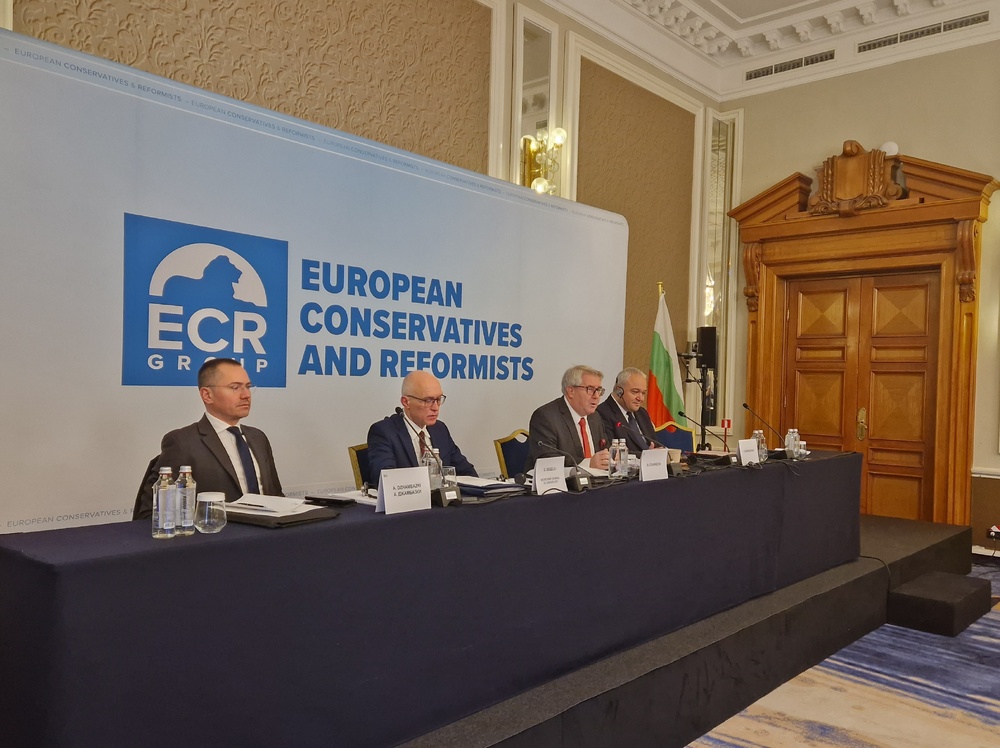 Ангел Джамбазки: Европейският подход по темата с членството на България в Шенген е политическа шизофрения