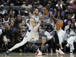 Mavericks Kings Basketball