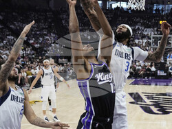 Mavericks Kings Basketball