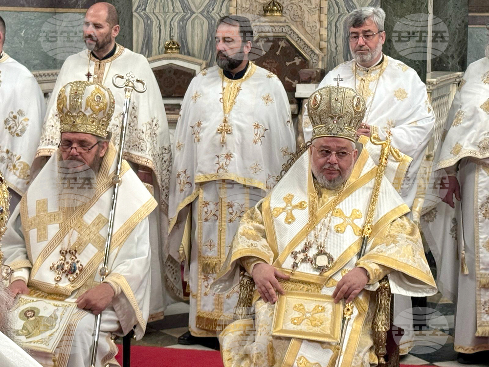 Патриаршеска катедрала „Св. Александър Невски“ - Велики четвъртък - освещаване на миро