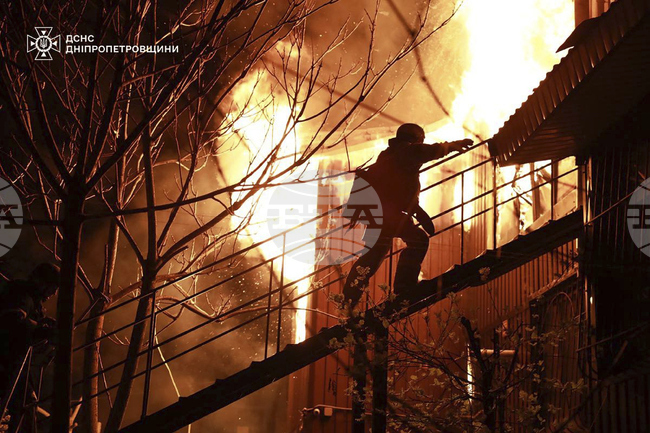 Руско нападение с дронове взе жертва в украинския град Днепър