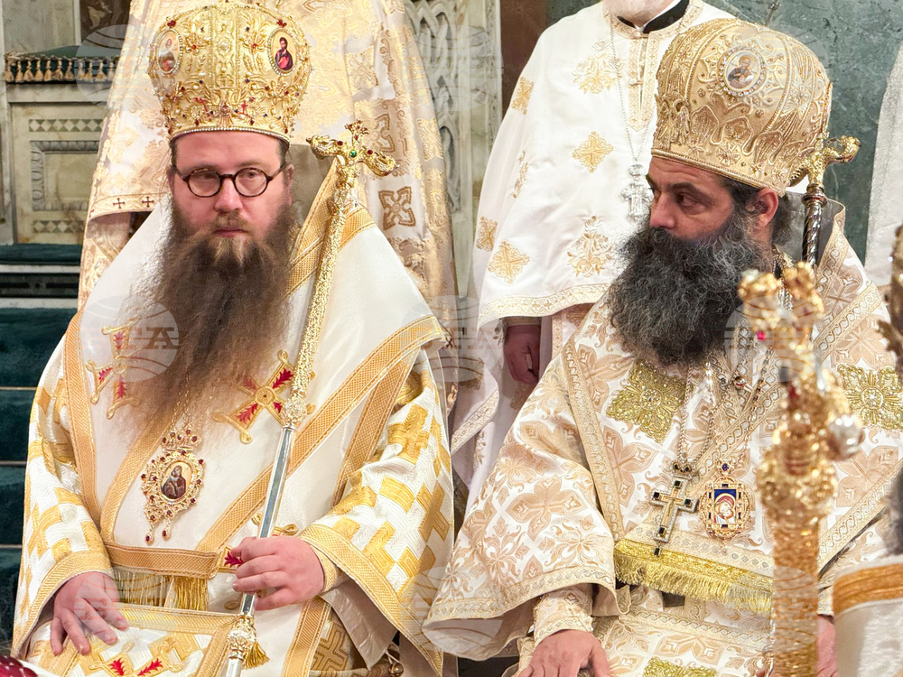 Патриаршеска катедрала „Св. Александър Невски“ - Велики четвъртък - освещаване на миро