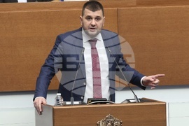 Народно събрание - заседание - вот на недоверие - Йордан Иванов