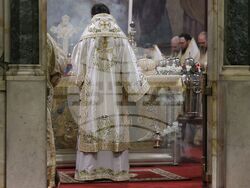 Патриаршеска катедрала „Св. Александър Невски“ - Велики четвъртък - освещаване на миро