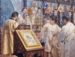 Сливен - Велики четвъртък - литургия