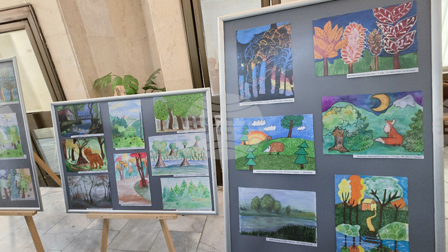 Държавното горско стопанство в Ловеч обяви за четвърта година конкурса за рисунка на тема „Аз обичам българската гора“