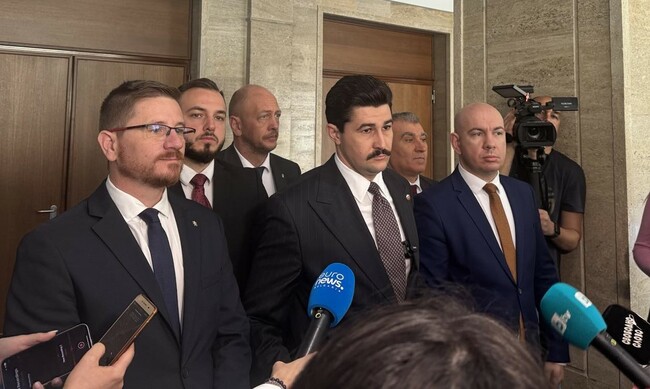 „Възраждане“: Резолюция в защита на националната валута влиза в Съвета на Европа