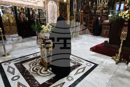 Троянски манастир - Велики четвъртък - литургия